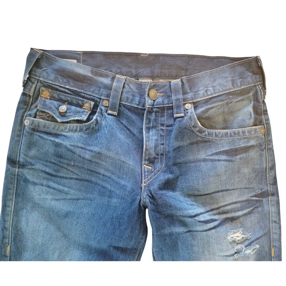 True Religion Geno Men's 32 Relaxed Slim Distressed Denim‎ Jeans USA Made